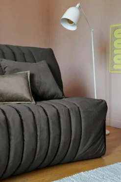 Bz><noscript><img width=