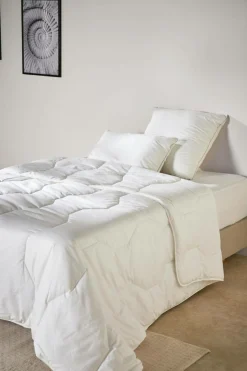Couettes|Couettes>Camif Couette légère anti-acariens phytocare Louna - 140 x 200 cm