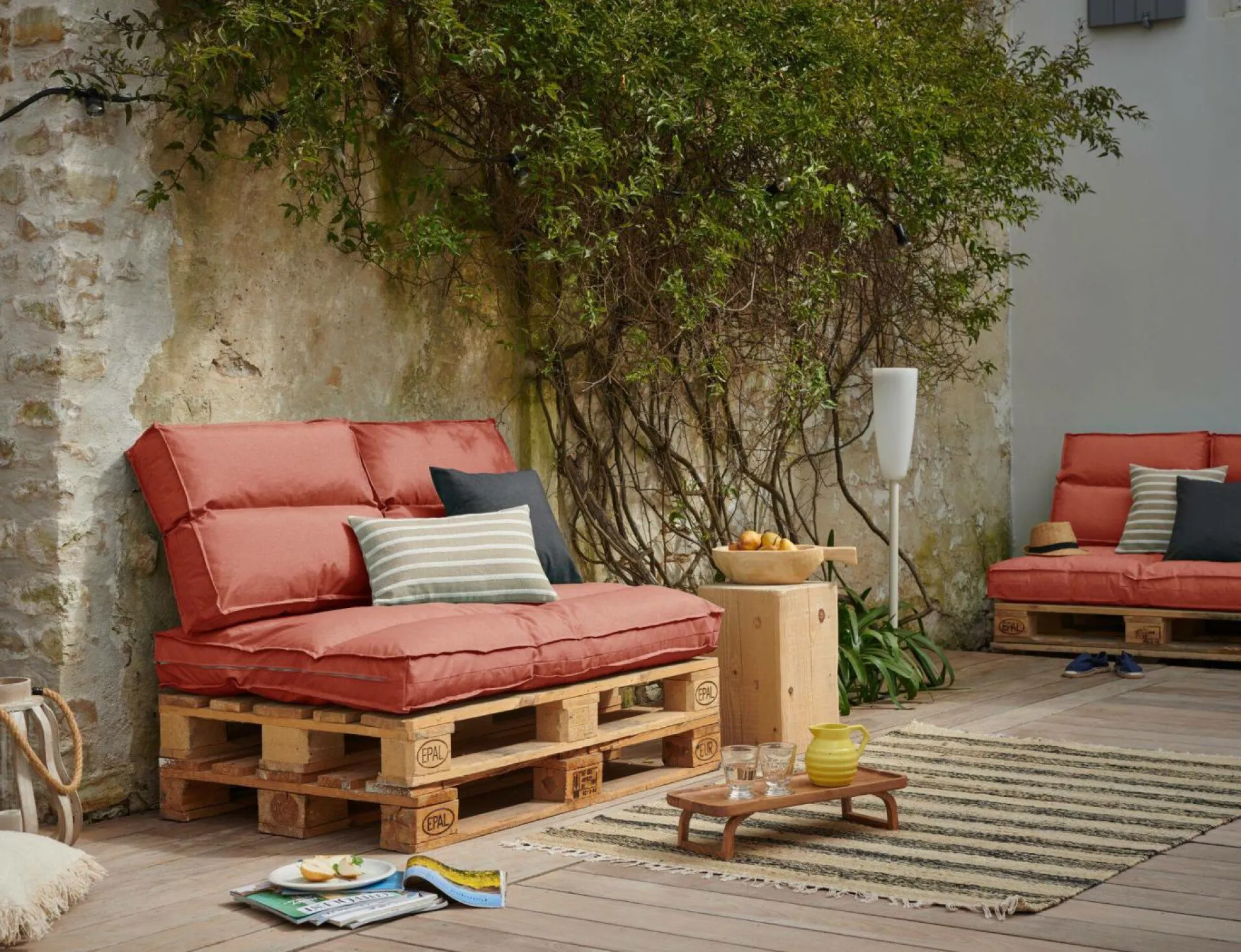 Poufs, Poires Et Coussins De Sol|Poufs, Poires Et Coussins De Sol>Camif Coussin matelas palette recyclé et déperlant Heva - Tomette 1