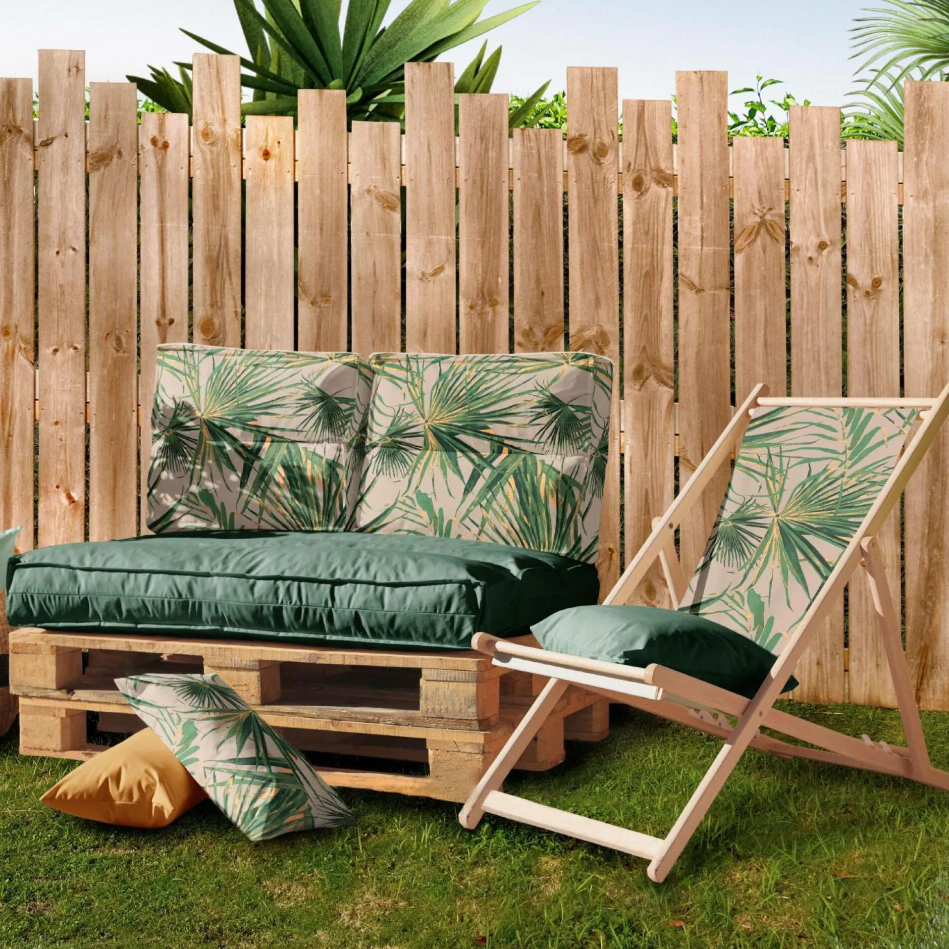 Poufs, Poires Et Coussins De Sol|Poufs, Poires Et Coussins De Sol>Camif Dossier coussin palette recyclé Heva - Jungle