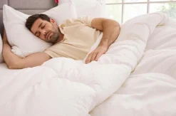 Couettes|Couettes><noscript><img width=