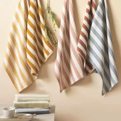 Torchons|Torchons><noscript><img width=