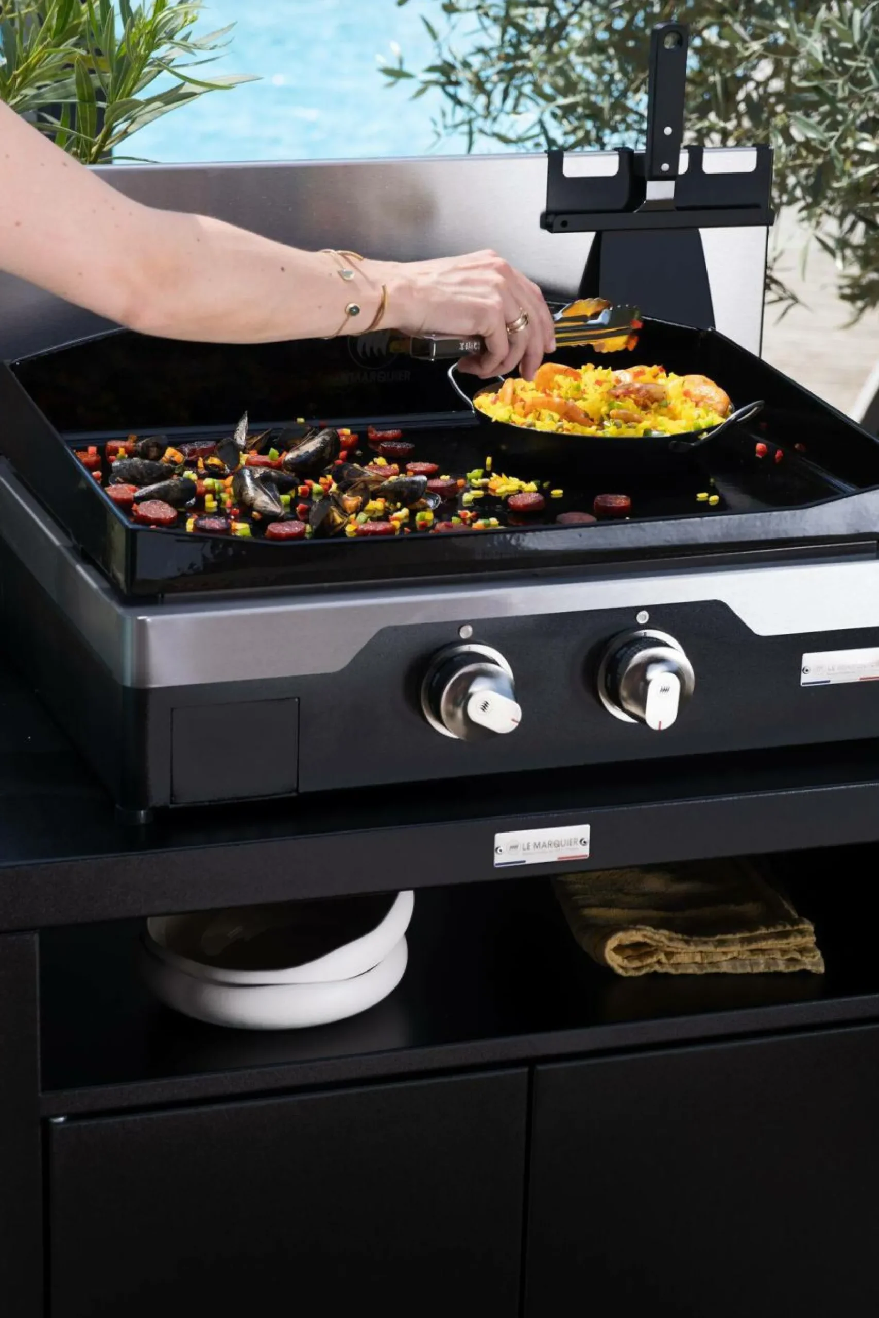 Cuisines D'Extérieur>Camif LE MARQUIER Meuble Cuisson avec Tablette pour Cuisine d'Extérieur 80 x 55 cm en Acier - Noir