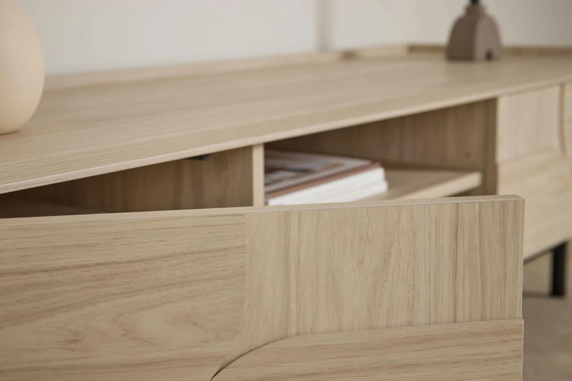 Meubles Tv>Camif Meuble TV décor bois pieds métal 2 portes Mila