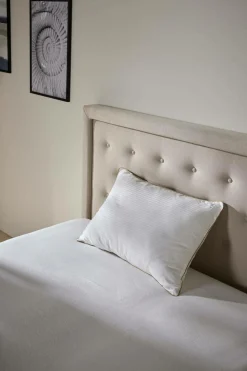 Oreillers|Oreillers><noscript><img width=