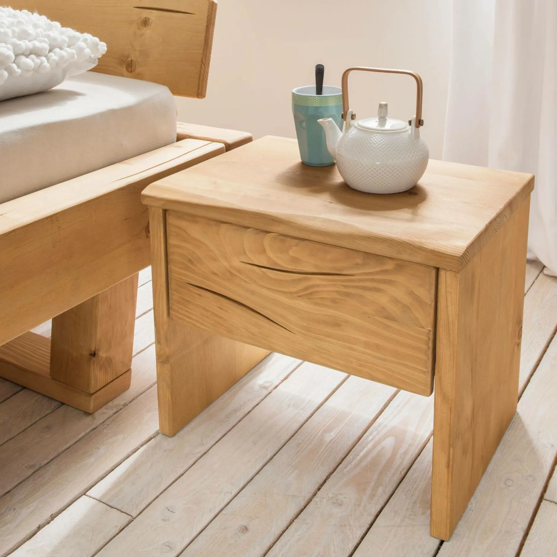 Tables De Chevet|Tables De Chevet>Camif Table de chevet épicéa massif Clément