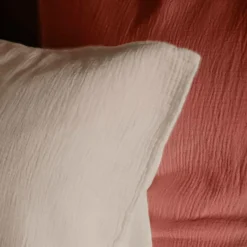 Taies D'Oreiller><noscript><img width=